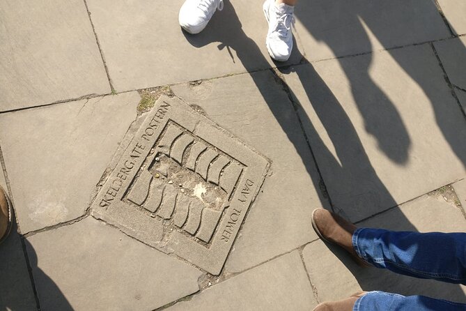 Immersive Treasure Hunt Adventure in York - Outdoor Escape Room - A Roman, Norse, and Greek plot on York streets
