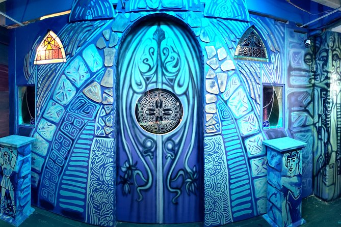 Private Group Puzzle-Solving Adventure Game: Atlantis - The mission briefing: where teams actually start working together