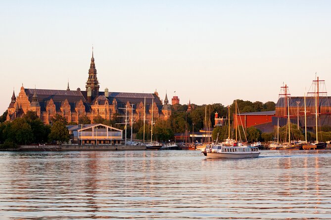 Royal Vikings of Stockholm: Outdoor Escape Puzzle Adventure - Bridges and canals: Djurgårdsbron (Bryggan) and getting your bearings fast