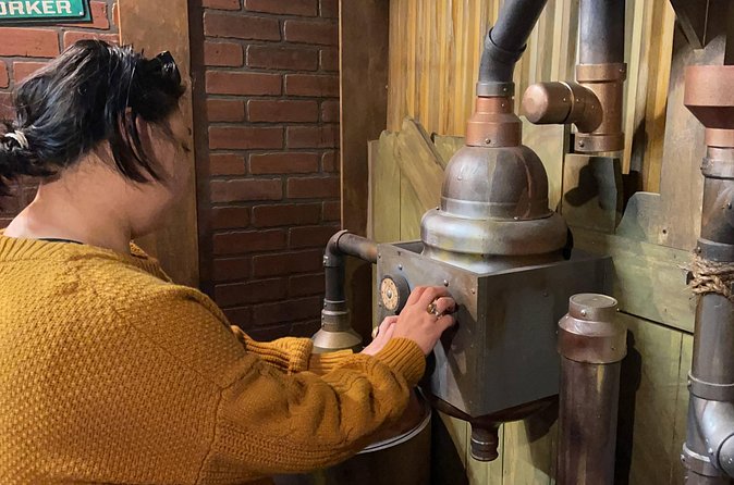 San Francisco: Gangster-Themed Escape Room at PIER 39 - How the Puzzles and Clues Play Out in a Gangster-Themed Room