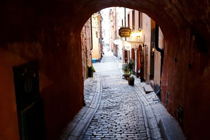 Stockholm Ghost Hunt: Self-Guided Tour and Puzzle Adventure - Who this is best for (and who might not love it)