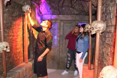 The Lost Tomb: Hidden Temple Theme Escape Room at Extreme Escape San Antonio - A one-hour race: how the time limit shapes your strategy