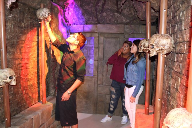 The Lost Tomb: Hidden Temple Theme Escape Room at Extreme Escape San Antonio - A one-hour race: how the time limit shapes your strategy