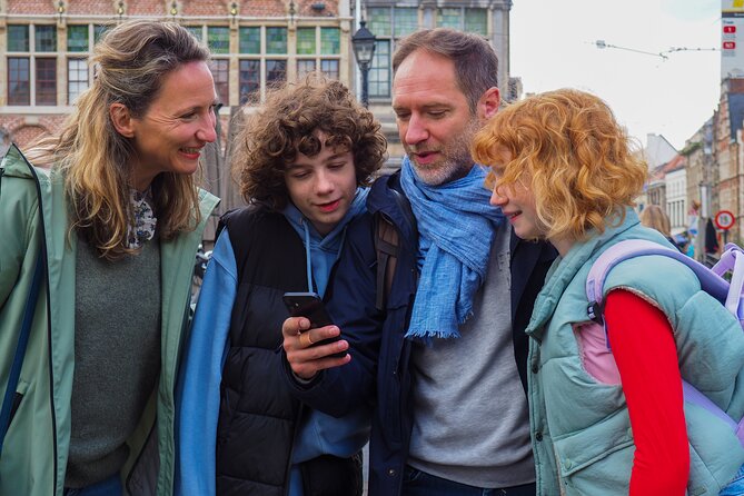 Urban escape game in Toulouse - Crazytopia - Where You Start in Toulouse: Place des Carmes as your command center