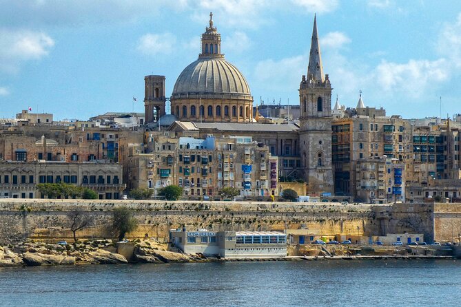 Valletta's Hidden Minds: Self-Guided Psychological Puzzle Walk - St. John’s Co-Cathedral and Courts of Justice: Big landmarks, quick tasks