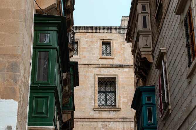 Valletta's Hidden Minds: Self-Guided Psychological Puzzle Walk - Evans Building and the map reality check