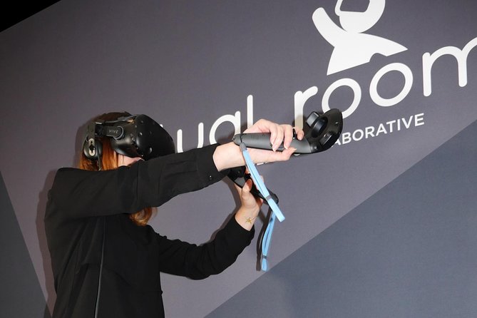 Virtual Room - 40-50min VR Escape Game Adventure for 2+ Players - The 40–50 Minute VR Adventure: Time Travel With Real Teamwork
