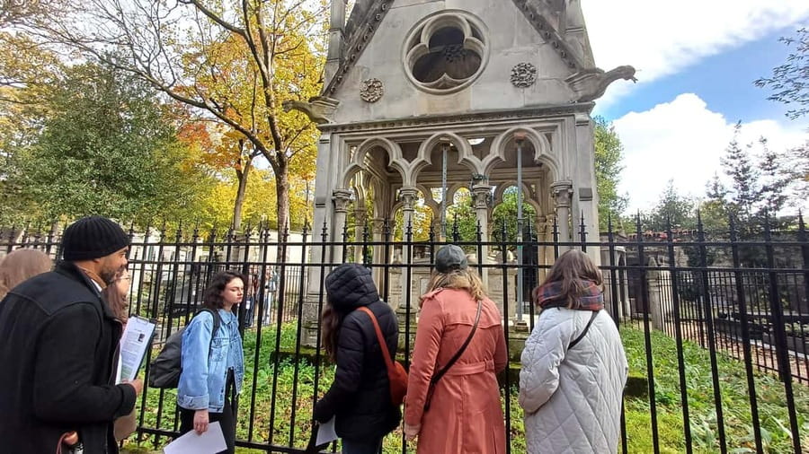 Who Killed Victor ? Escape Game at Père Lachaise Cemetery - What You’ll See: More Than the Usual Popular Tomb Stops